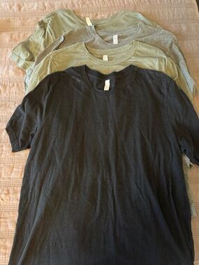 Canvas Men's Crew Neck T-Shirt - Bundle of 4